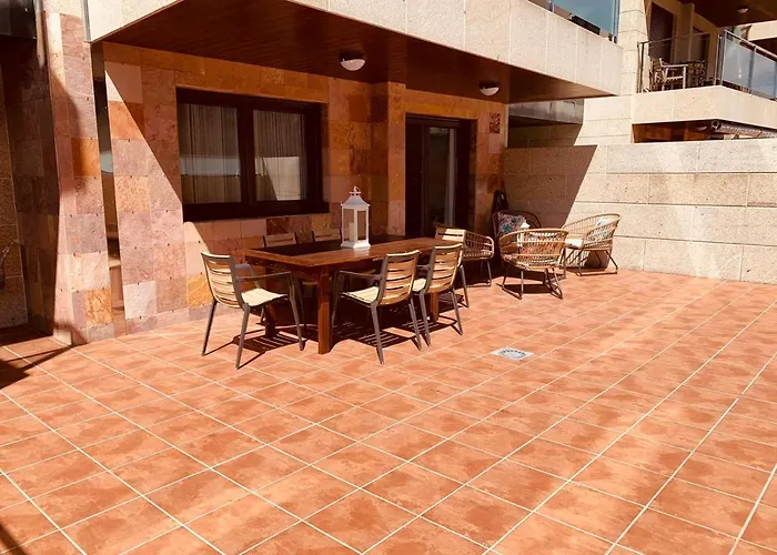 Canelas Class Con Amplias Terrazas * Portonovo